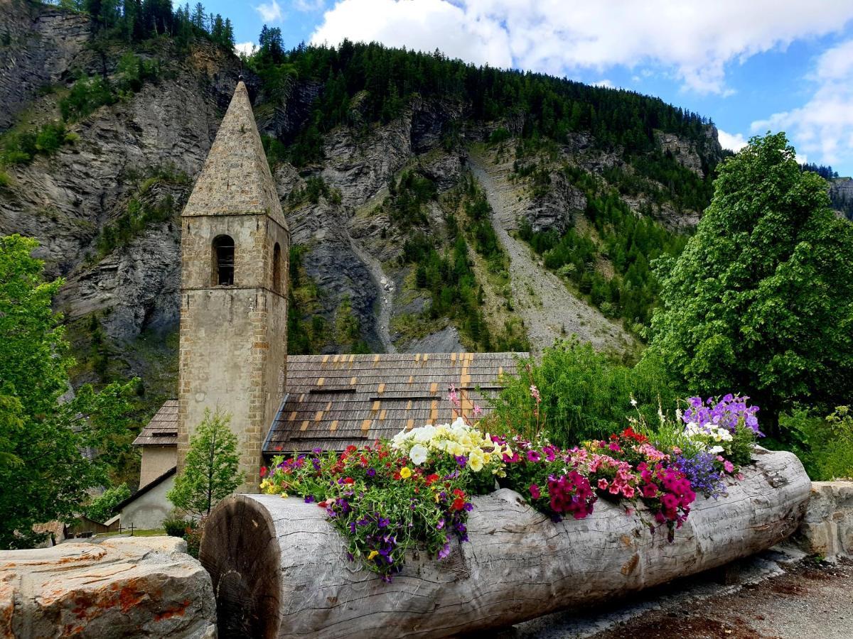 La Maison Basse Saint-Dalmas-le-Selvage Kültér fotó